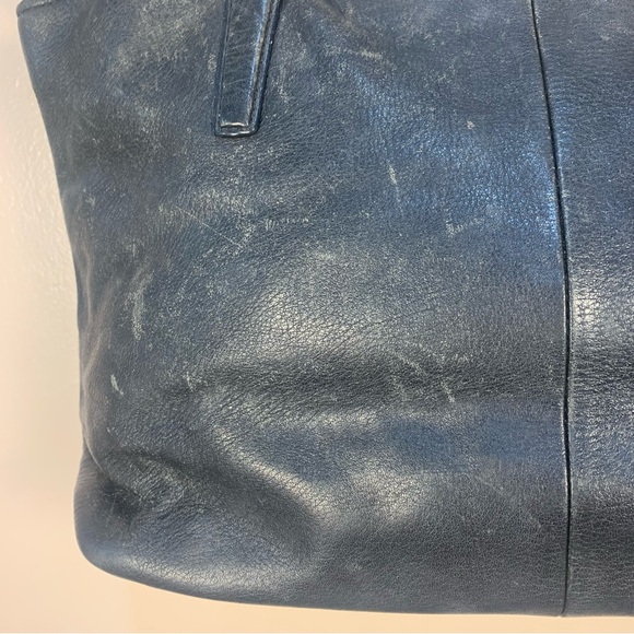 Coach VTG Madison 26769 Distressed Leather Shoulder Tote Bag - Picture 9 of 16
